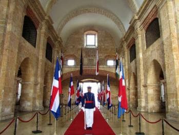 Colonial Zone: Historical Tour with a visit to the Columbus Lighthouse and Tres Ojos Park - Dominican Republic