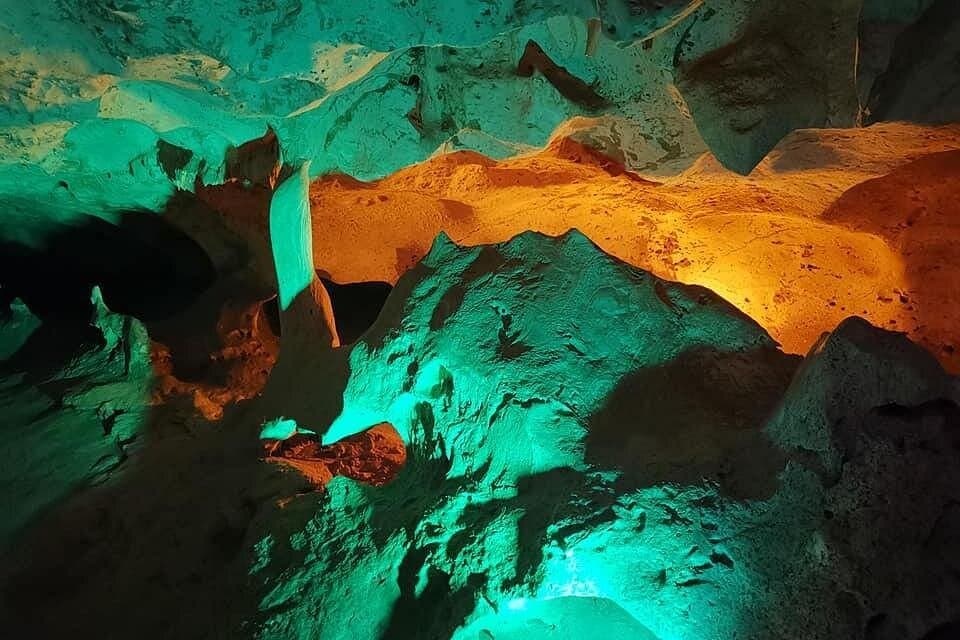 Green Grotto Caves Excursion from Port Antonio
