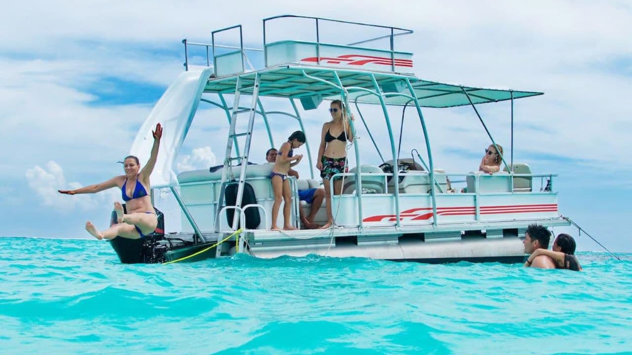 Punta Cana Boat Cruise and Snorkeling with Open Bar