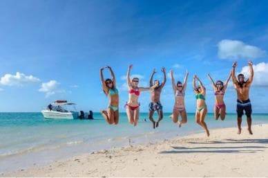 SAONA ISLAND: Catamaran Boat with Open Bar, Lunch and More..