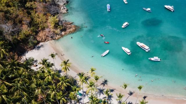 San José: Tortuga Island Tour with Snorkeling and Lunch