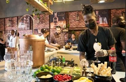 Punta Cana: Premium Rum Tasting & Hand-Rolled Cigar Pairing