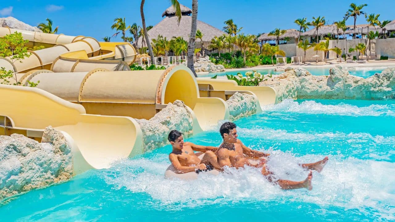 Punta Cana: Caribbean Lake Water Park Ticket with Transfers