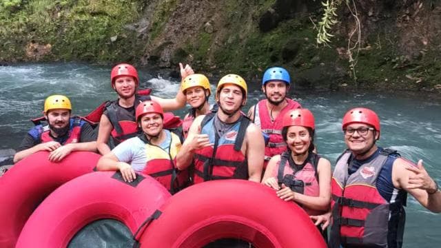 Tubing Tour Rio Celeste