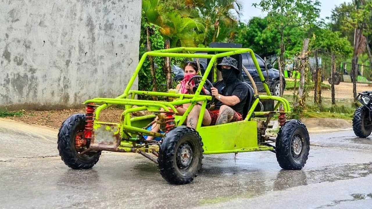 Punta Cana: Buggy Tour with Beach and Cenote