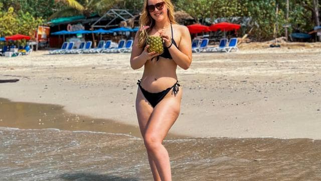 Puntarenas: Isla Tortuga Boat Tour with Lunch and Snorkeling