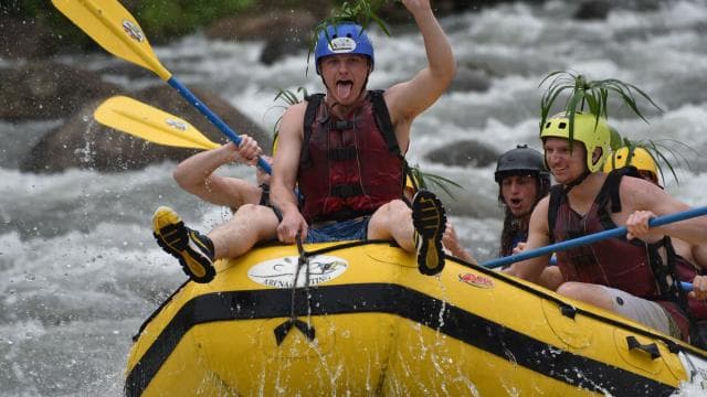La Fortuna: Arenal Rafting Upper Balsa Class 3 and 4 Rapids