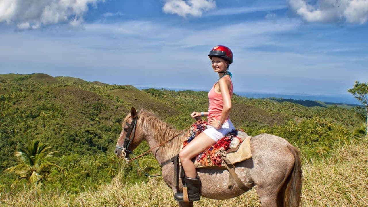 Santo Domingo: Samana, El Limon Waterfall and Cayo Levantado