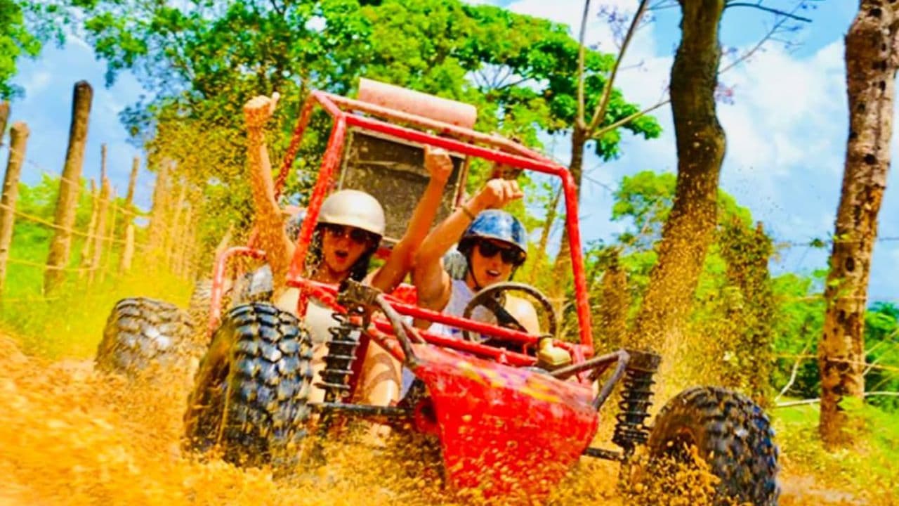 Punta Cana: Dune Buggy tour Beach And Cenote