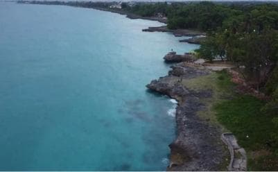 Santo Domingo: Caves, Monuments & Beach with Mamajuana”