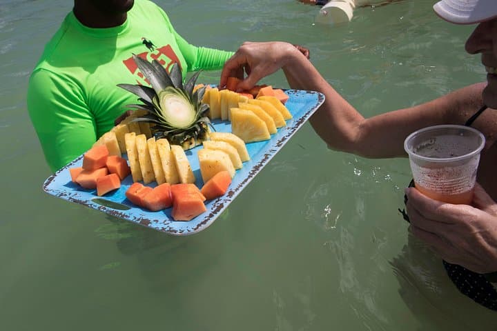 Santo Domingo: Catamaran with Snorkel, Open Bar and Lunch - Dominican Republic