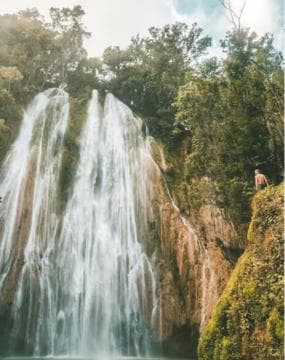 El Limón Waterfall Horseback Riding Tour