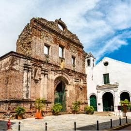 Santo Domingo: Small Group Tour with Cable Car from Bayahibe