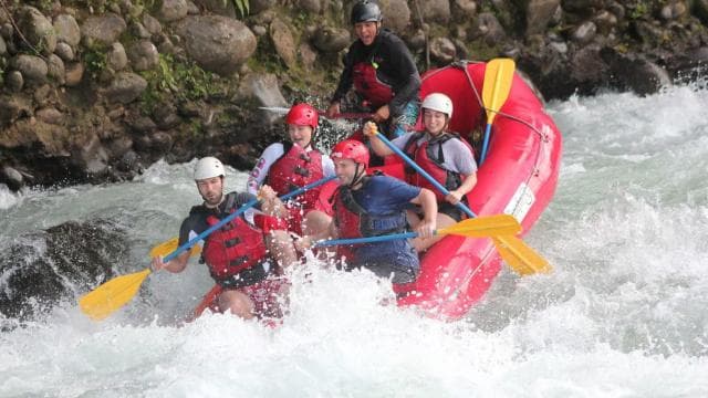 Costa Rica: Río Balsa Half-Day Rafting Adventure
