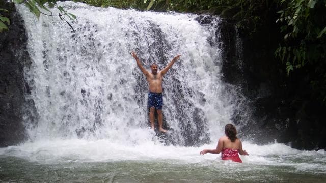 Quepos: Horseback Riding to the Shaman Waterfalls