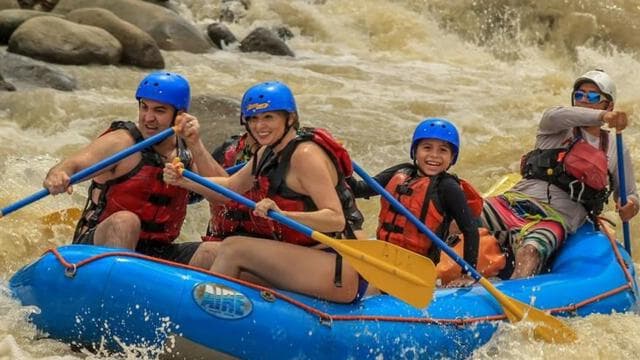 Manuel Antonio: Whitewater Rafting on Naranjo River