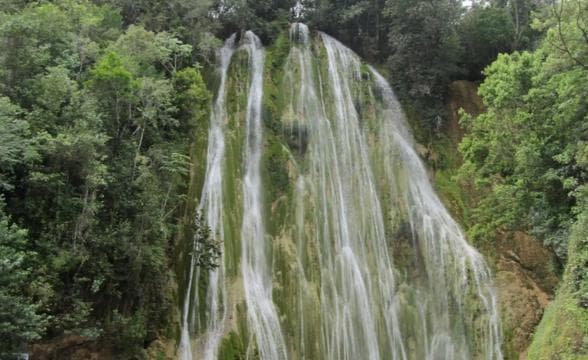 El Limón Waterfall Horseback Riding Tour