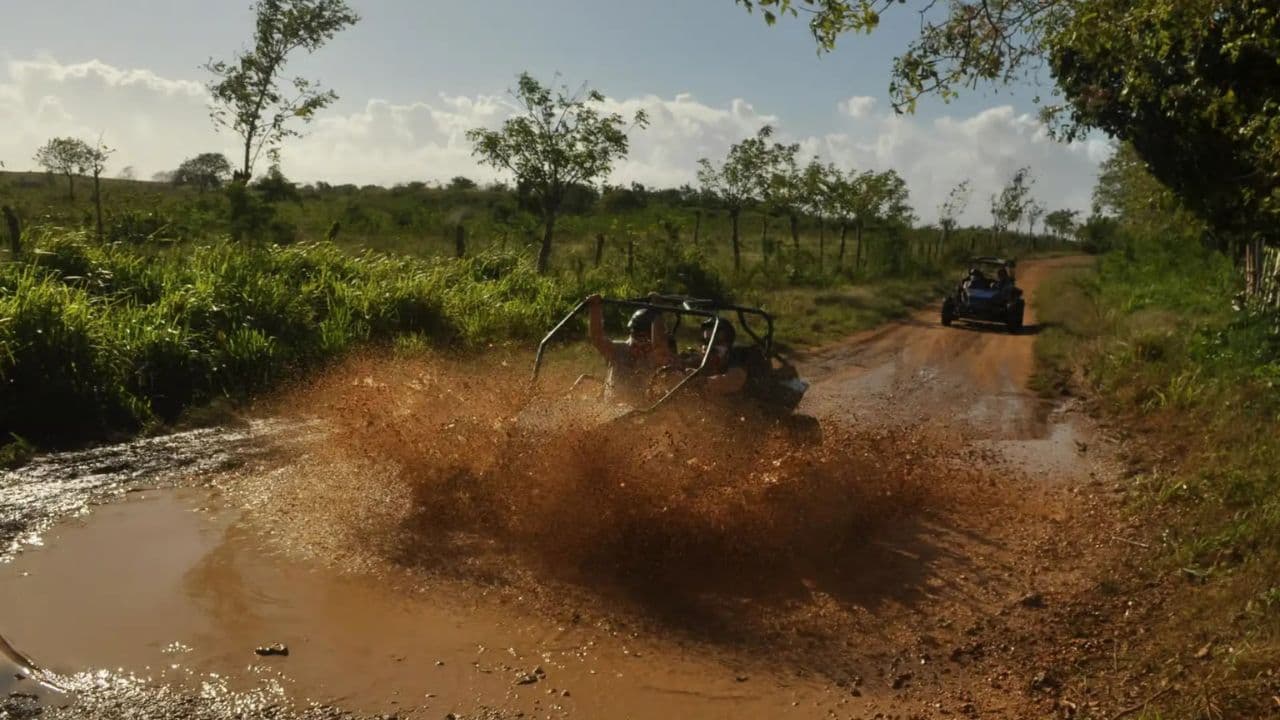 Bayahibe Buggies Adventure between Jungle, Caves and Beaches
