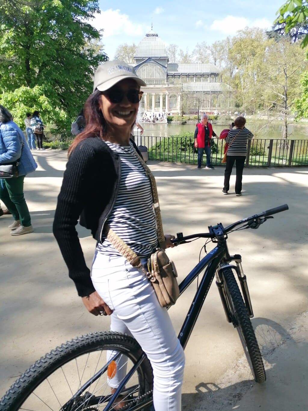 Madrid Retiro Park and Literary Quarter by Bike - Dominican Republic