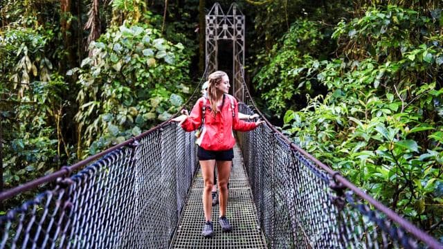 La Fortuna: Waterfall, Arenal Volcano and Hot Springs Tour