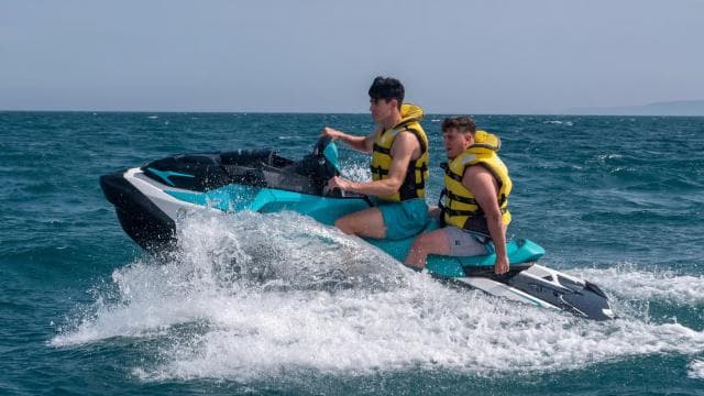 Cataño Bay: Jet Ski Rental with Safety Briefing