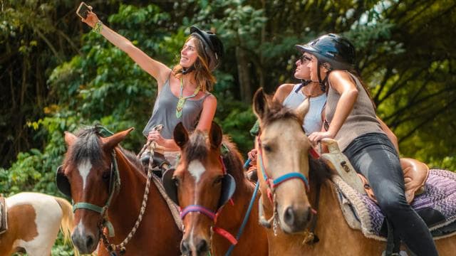 Carabalí Rainforest Park: Rainforest Horseback Riding Tour