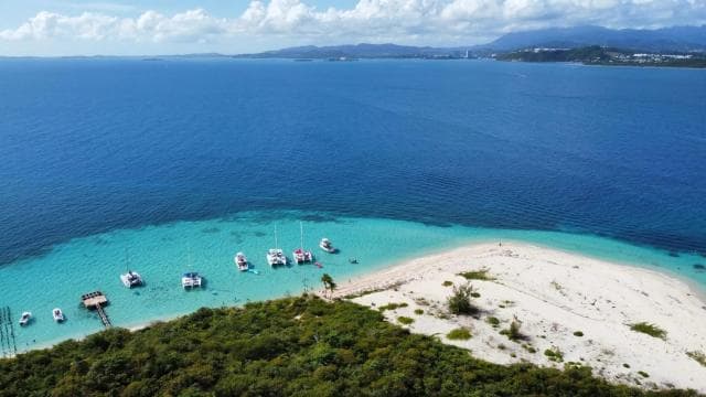 Fajardo Morning Snorkeling and Beach Tour