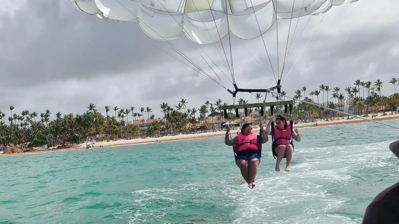 Punta Cana: Parasaling Adventure with Pick Up Hotel
