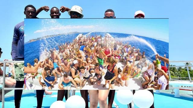 Enjoy 3 hours in the VIP Yacht Party Cruise with Open Bar