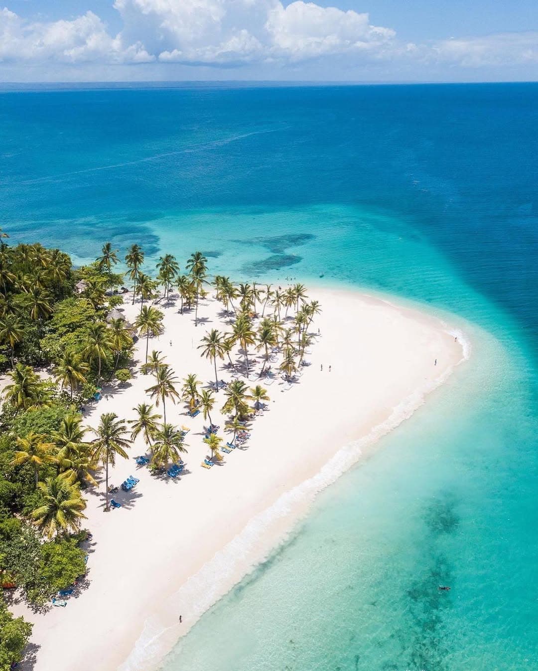 Miches Private: Media Luna Snorkeling & Cayo Levantado Tour - Dominican Republic