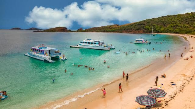 From Fajardo: Full-Day Culebra Islands Catamaran Tour - Dominican Republic