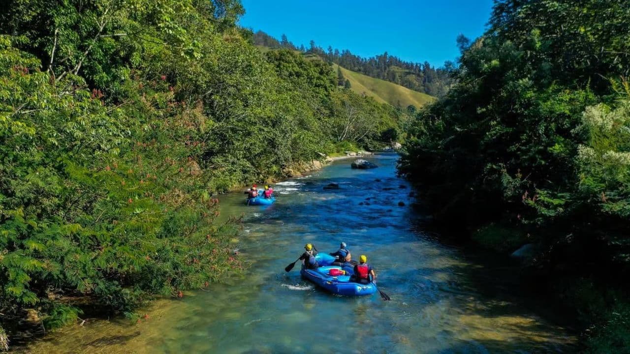 Jarabacoa, La Vega: Camping Tour in Tetero valley