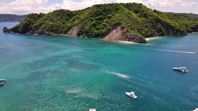 Santa Teresa: Tortuga Island Full Day Boat Tour with Snorkel