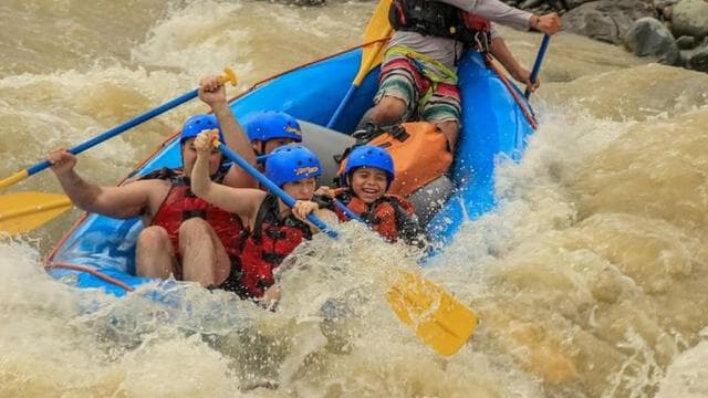 Manuel Antonio: Whitewater Rafting on Naranjo River