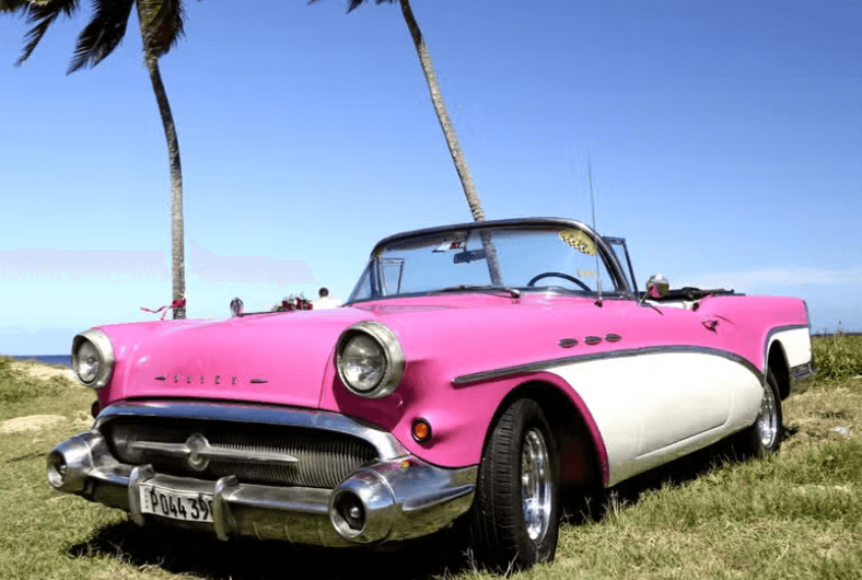 Varadero Classic Car Ride