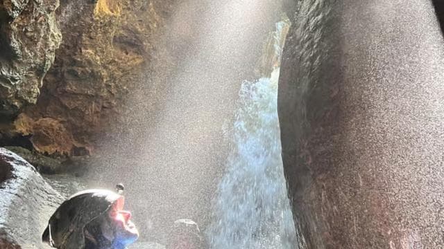 San Juan: Sunset Glow Kayak Tour and Salsa Experience
