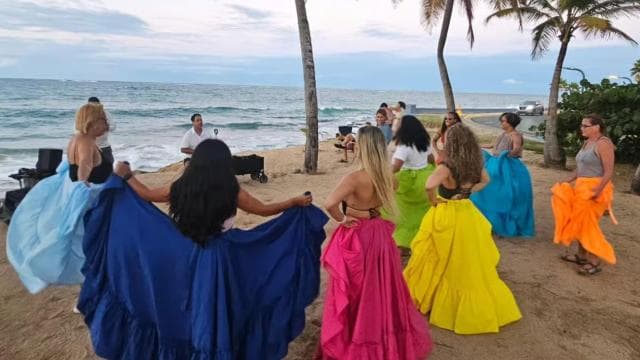 San Juan: Puerto Rican Folklore Bomba Class with Live Music