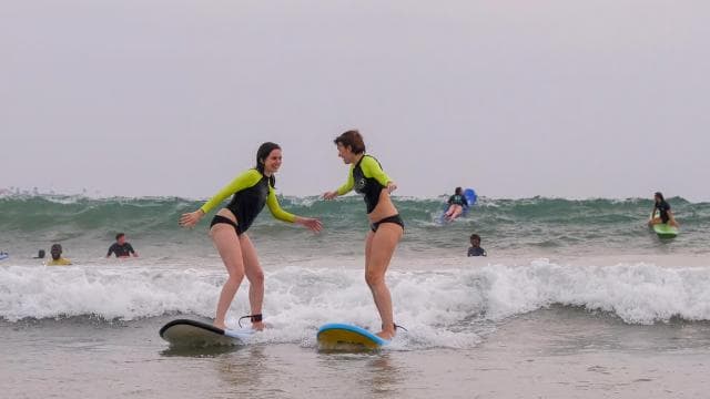 Jaco Beach: Learn to Surf in Costa Rica - Surf for Families