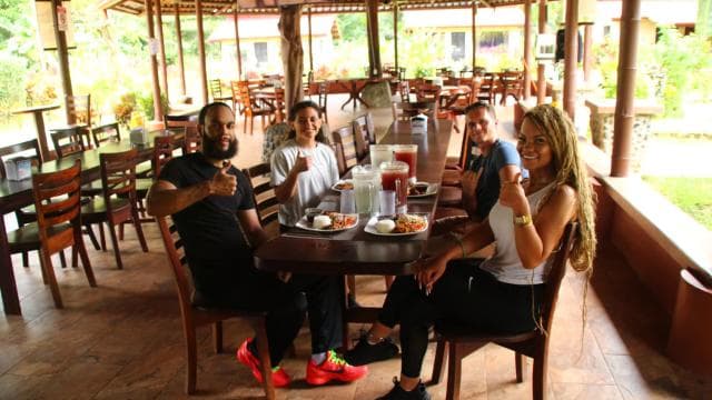 Manuel Antonio Quepos Zip Lining Tour with Lunch