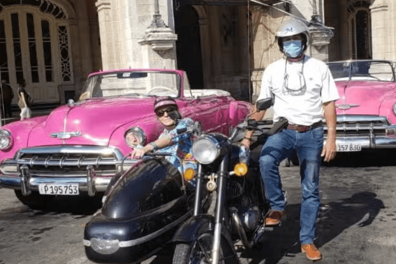 Classic or Sidecar Motorcycle Tour of Havana