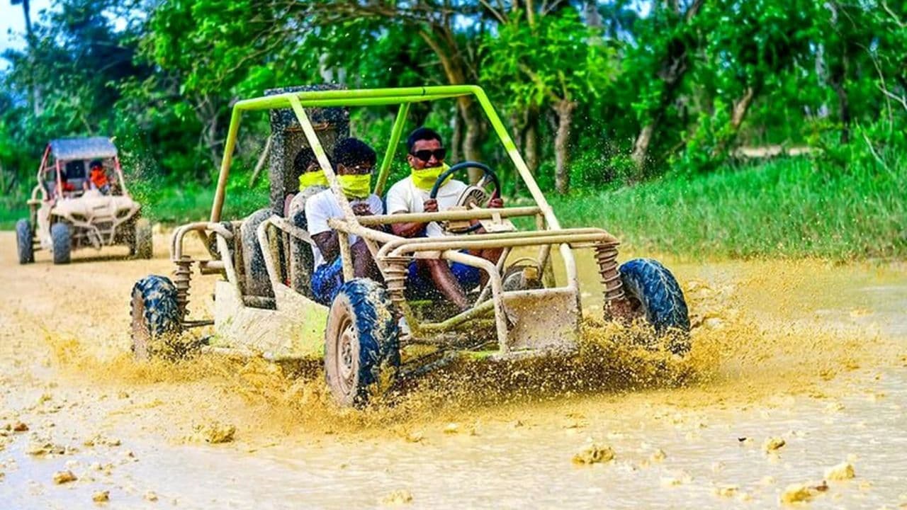Punta Cana: Buggy Tour with Beach and Cenote