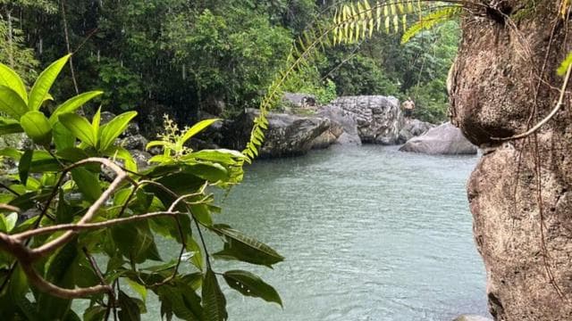 San Juan: El Yunque Waterslide & Waterfall Tour with Snacks