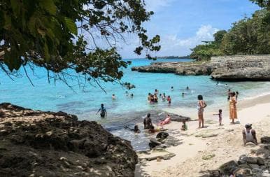 Private: Santo Domingo: Los Tres Ojos & Boca Chica Day Trip