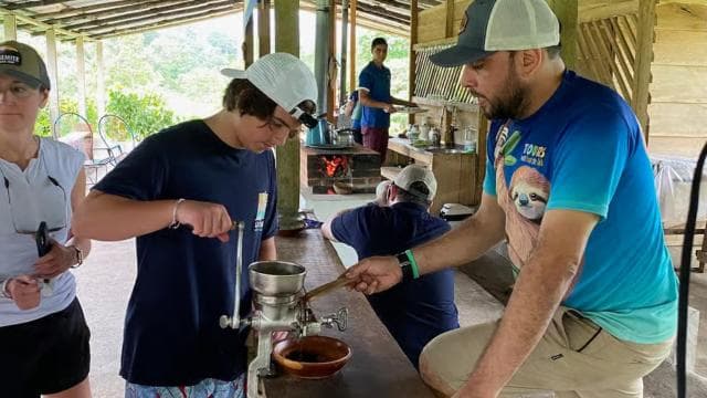 Guanacaste: Rainforest, Sloths, & Nature Day Trip with Lunch