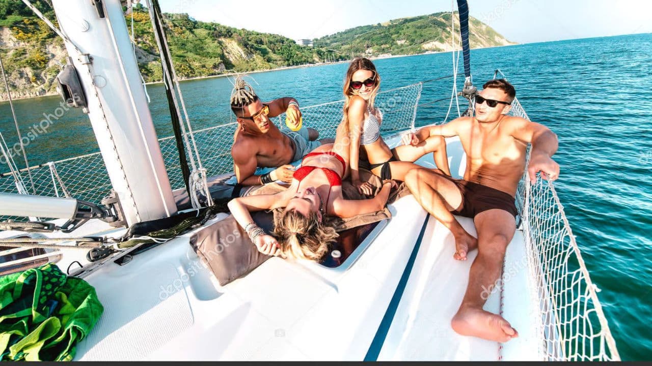 Party boat catamaran excursion (Taino Bay and amber cove)
