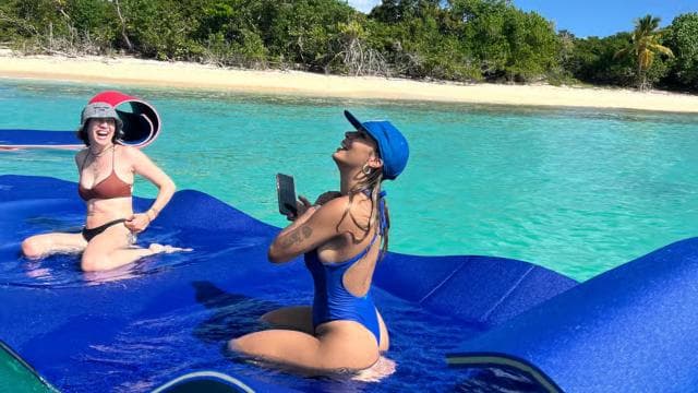 Icacos: All-Inclusive Sailing Catamaran Beach & Snorkel Trip