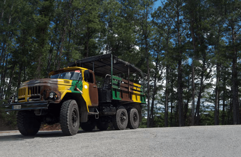 Day Trip to Guanayara Park in Topes de Collantes