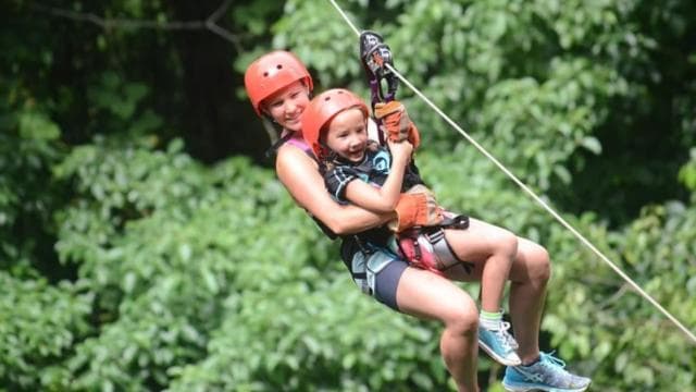 Quepos: Half-Day Rainforest Adventure & Zipline