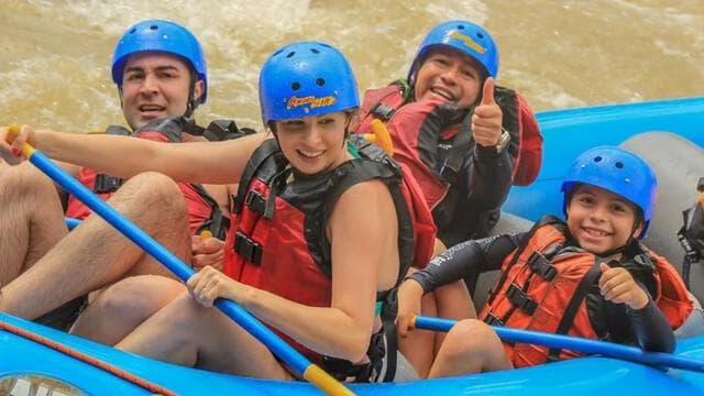 Manuel Antonio: Whitewater Rafting on Naranjo River