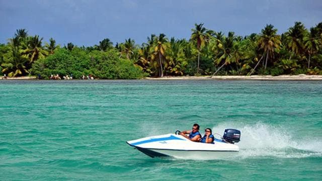 Punta Cana: Speedboat and Snorkeling Adventure